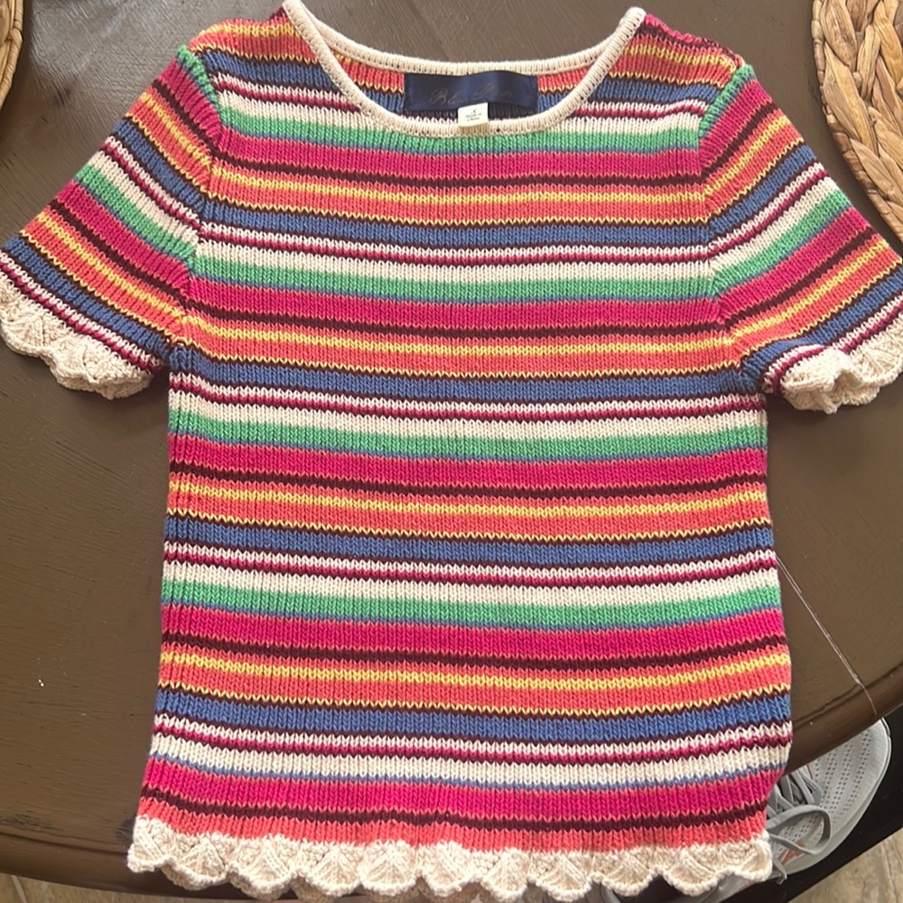 Knit shirt size small